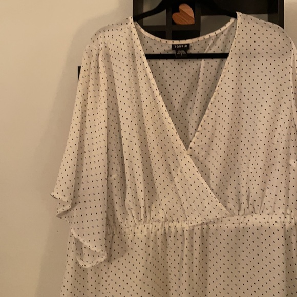 TORRID BABYDOLL BLOUSE 3x - Picture 2 of 5